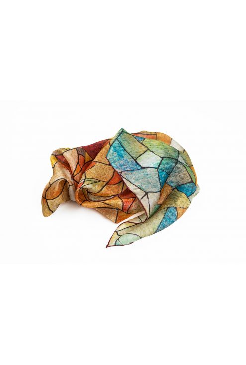 "Heaven and Earth", silk scarf inspired in Gaudí's art. Fall colors on a geometric design.