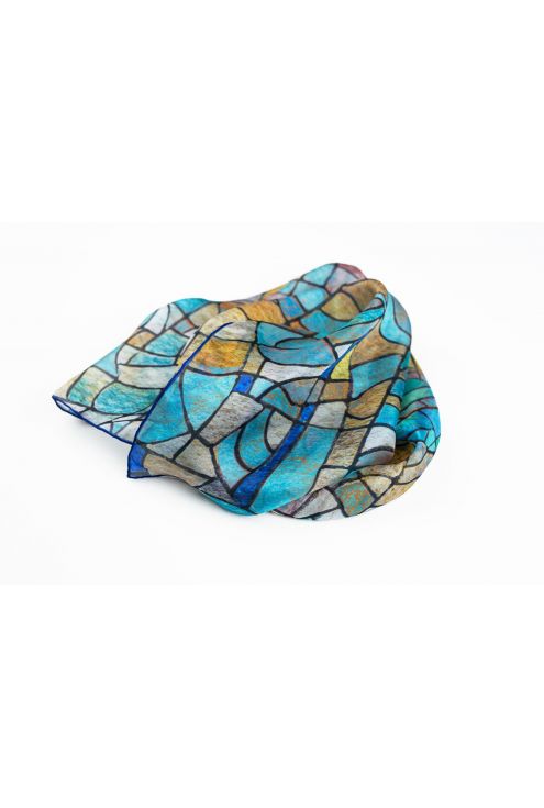 "Ulls blaus" fulard de seda natural, inspirat en la llum dels vitralls de la Sagrada Familia de Gaudi