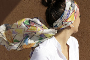 Complementos de moda fular de seda cabeza mujer Daba Disseny Barcelona