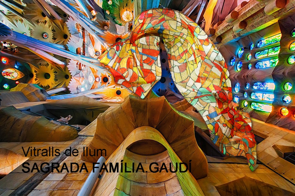 Silk squares inspired by Gaudi's Sagrada Familia - Silk scarves online shop Daba Disseny Barcelona